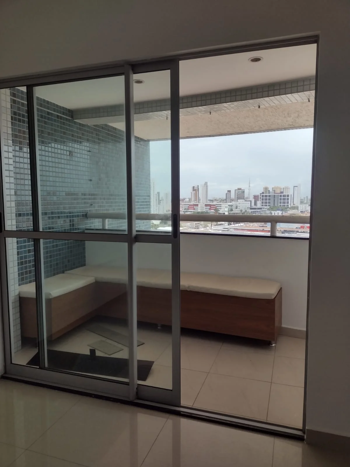 COBERTURA EXCLUSIVA — 2 APARTAMENTO POR ANDAR — 3 QUARTOS — VISTA PANORÂMICA EM LAGOA NOVA - foto 7