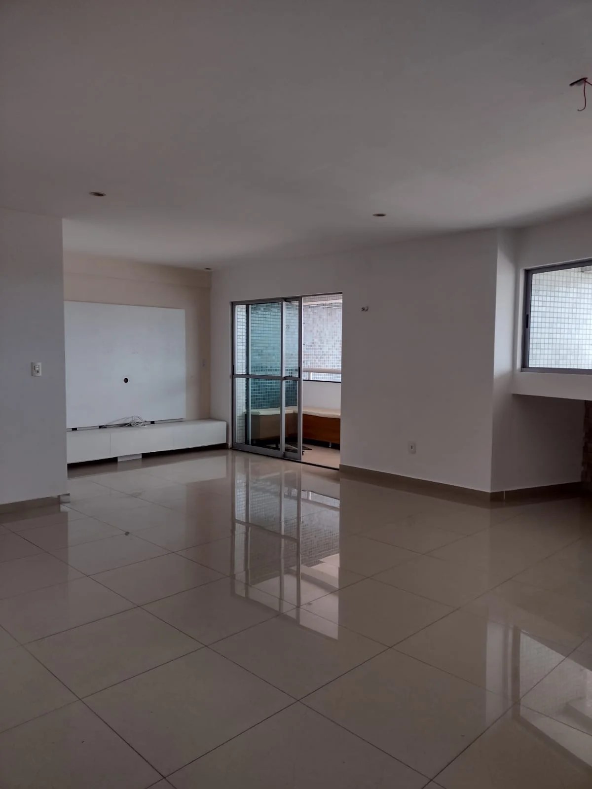 COBERTURA EXCLUSIVA — 2 APARTAMENTO POR ANDAR — 3 QUARTOS — VISTA PANORÂMICA EM LAGOA NOVA - foto 6