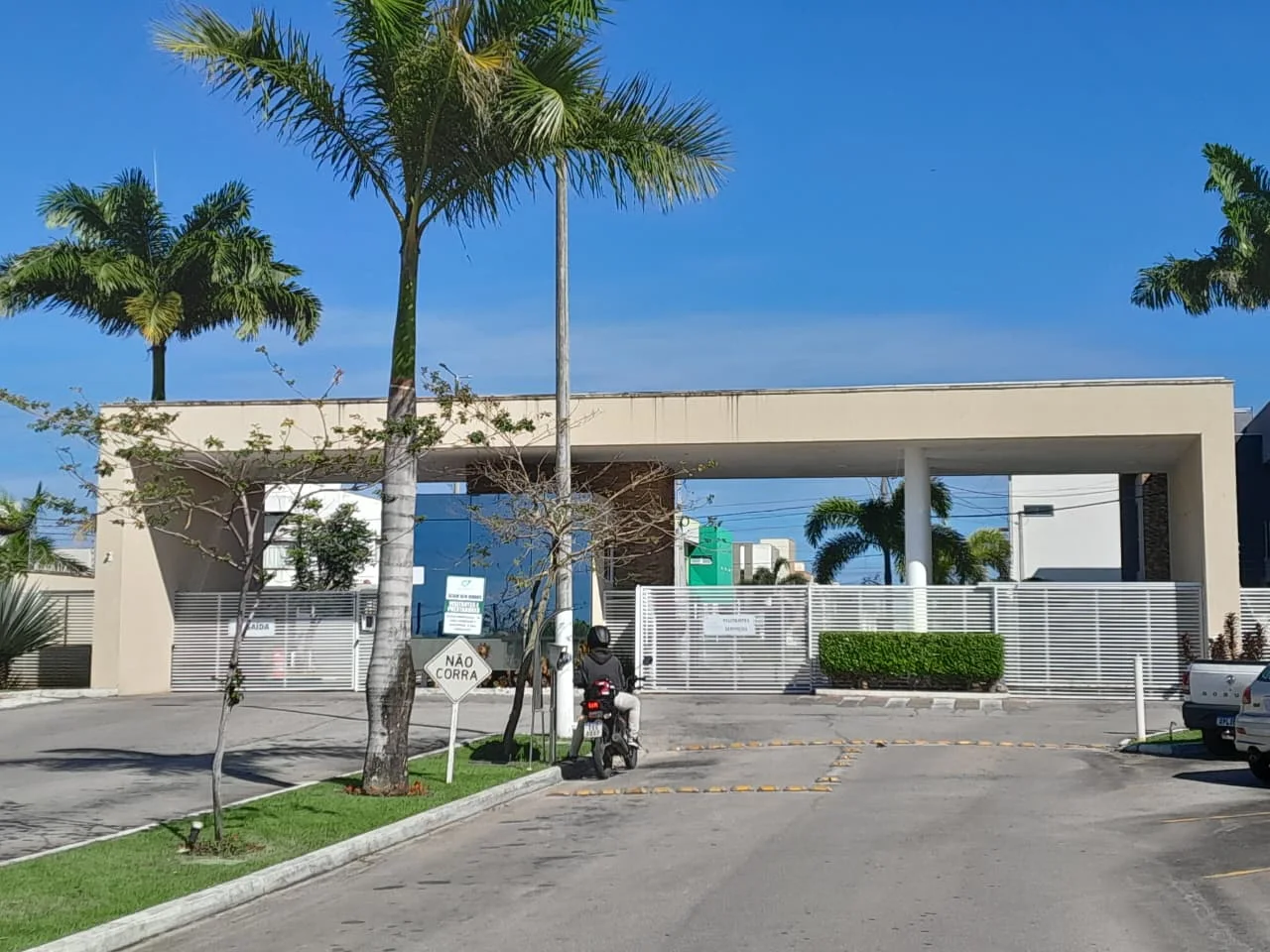 Lote de esquina com 240m² no Cond. Ecoville 1 - Parnamirim/RN (Aceita Oferta)