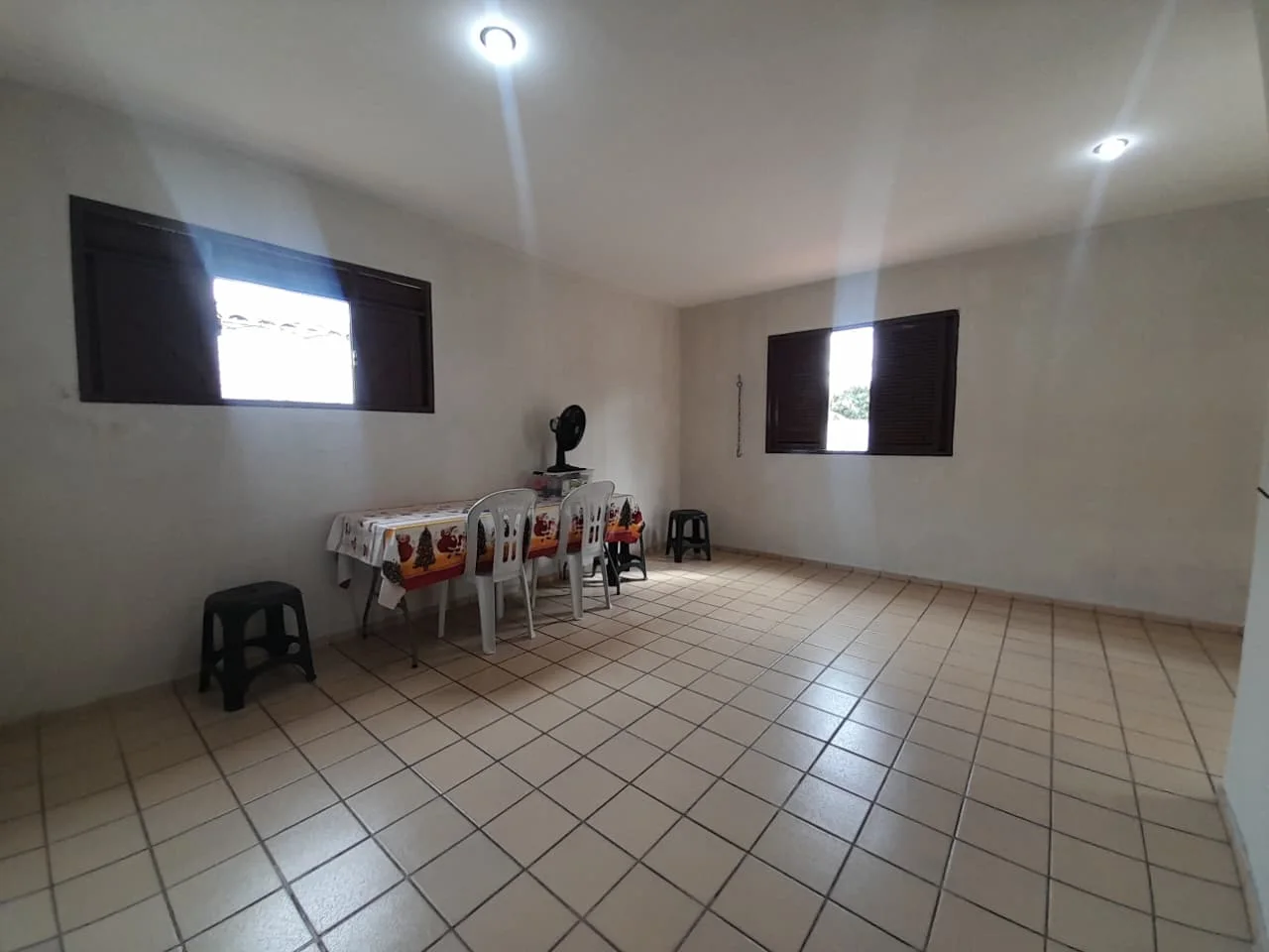 Casa com 2 quartos, área gourmet com piscina no Potengi - Natal-RN (Escriturada)