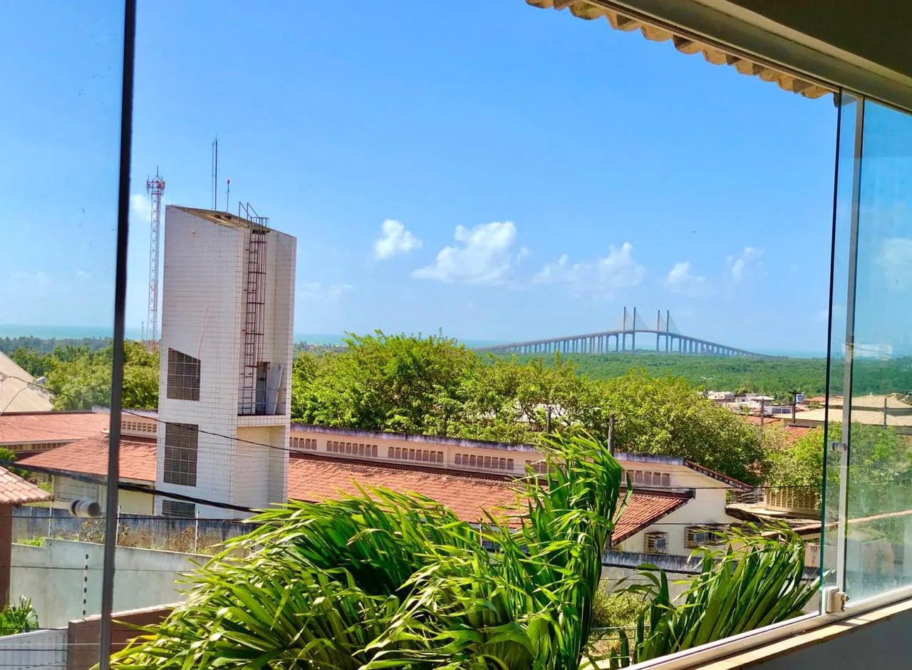 Casa Duplex  com 4 Suítes no Pajuçara - Natal - RN