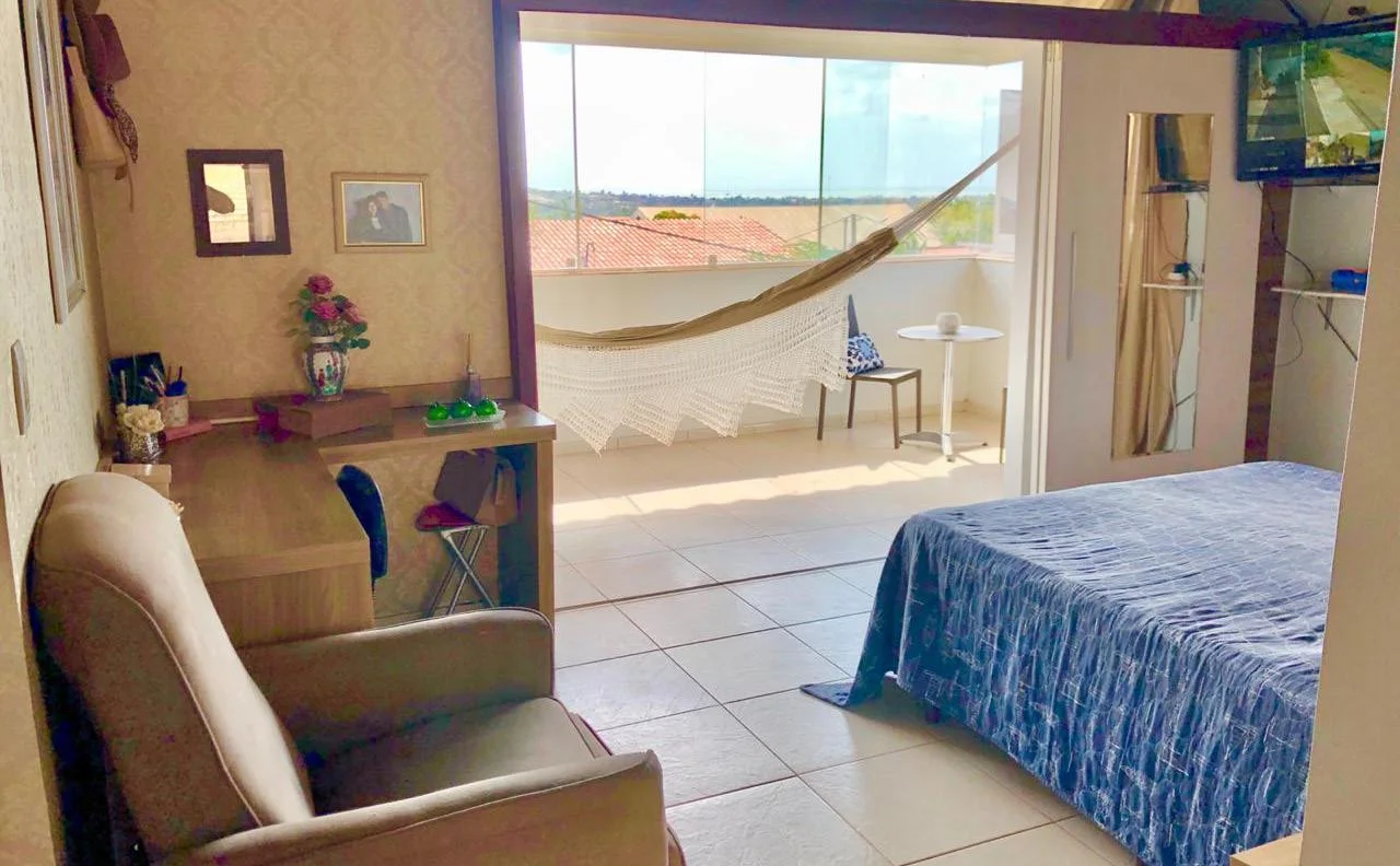 Casa Duplex  com 4 Suítes no Pajuçara - Natal - RN