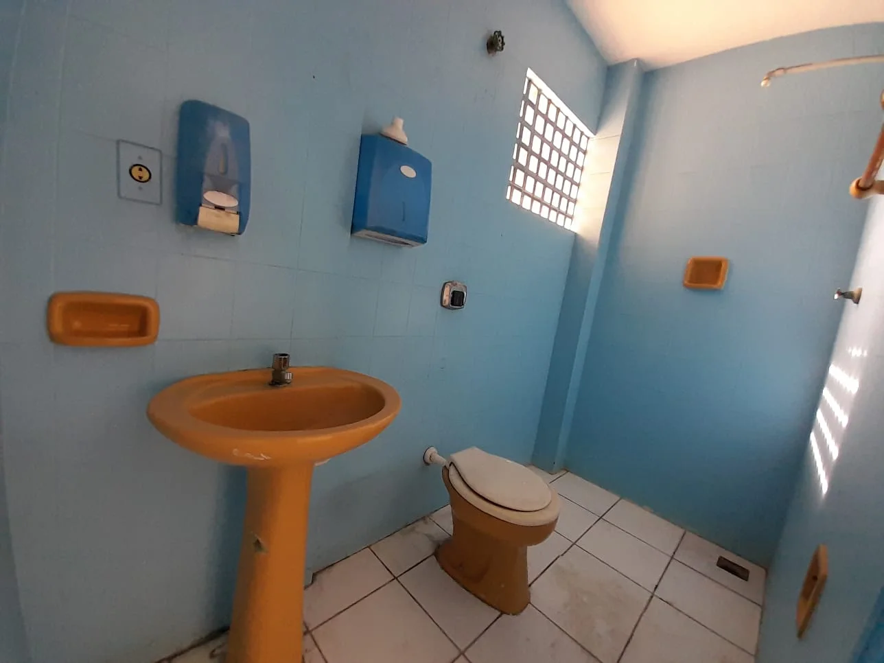 Prédio com 8 Salas e 1 Loja no Centro de Parnamirim/RN - foto 2